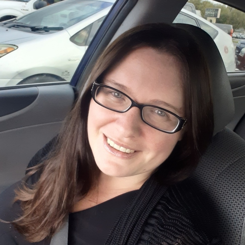 Meet your Posher, Shana